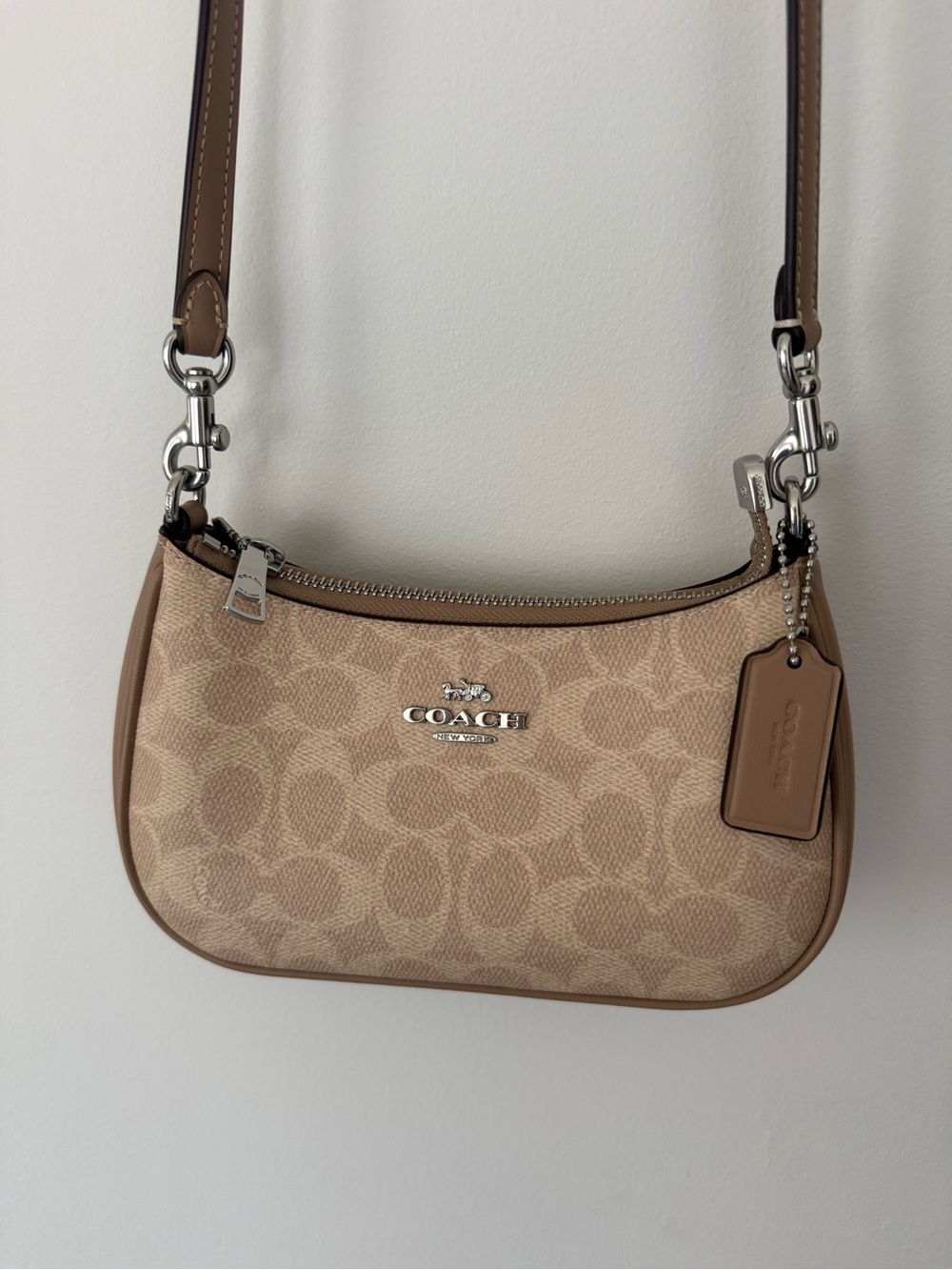 Coach mini Teri crossbody